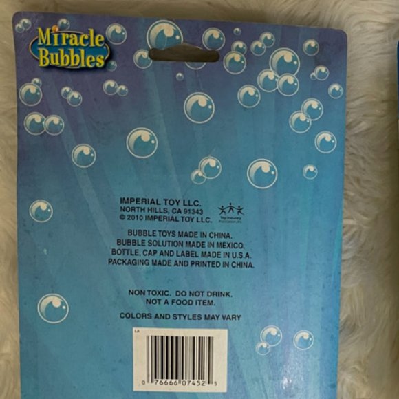 Outdoor Fun Balloon Cars, Bubbles and Sidewalk Chalk Bundle - Picture 6 of 8